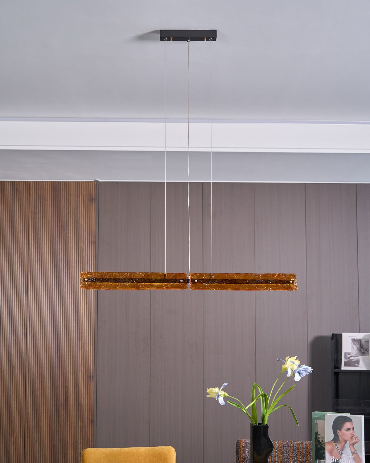 Avnorira zeitgenössische minimalistische lineare Insel-Pendelleuchte aus Glas