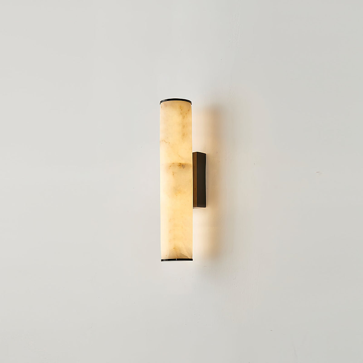 Alabaster-Wandleuchte