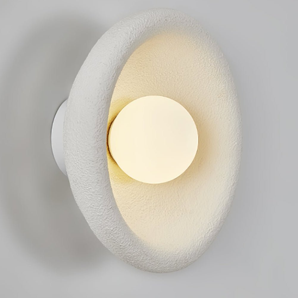 Evvinora zeitgenössische minimalistische Wandleuchte aus Glas mit Halo-Effekt