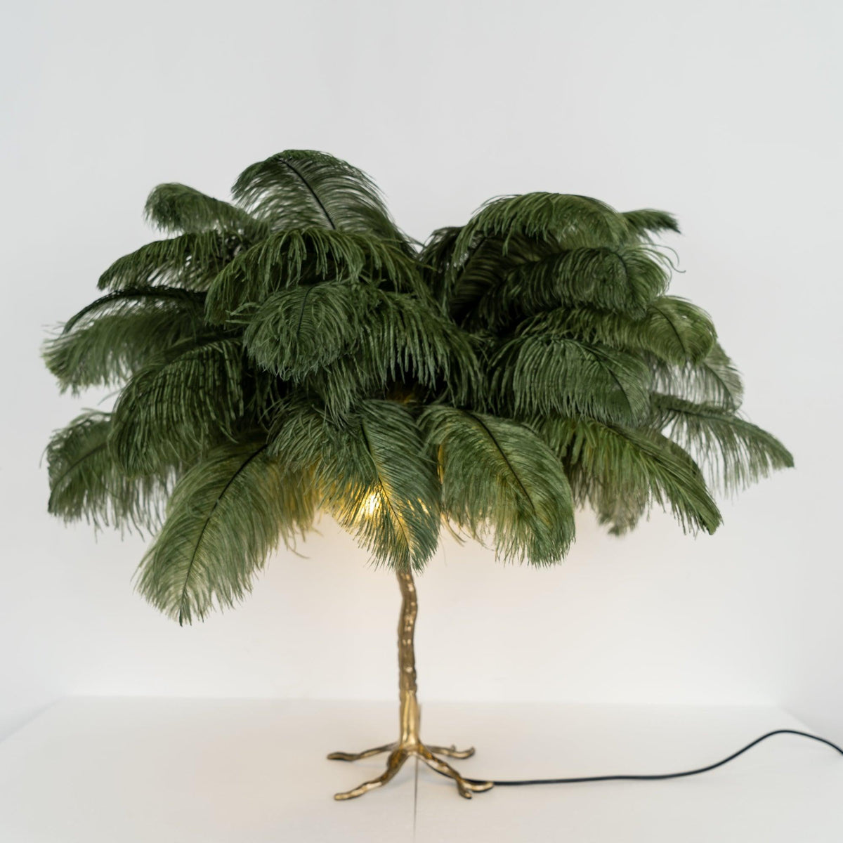 Ostrich Tischlampe aus Federn