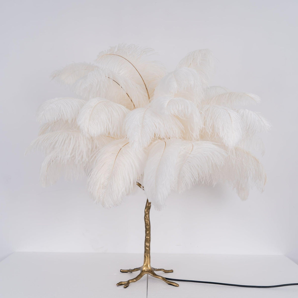 Ostrich Tischlampe aus Federn
