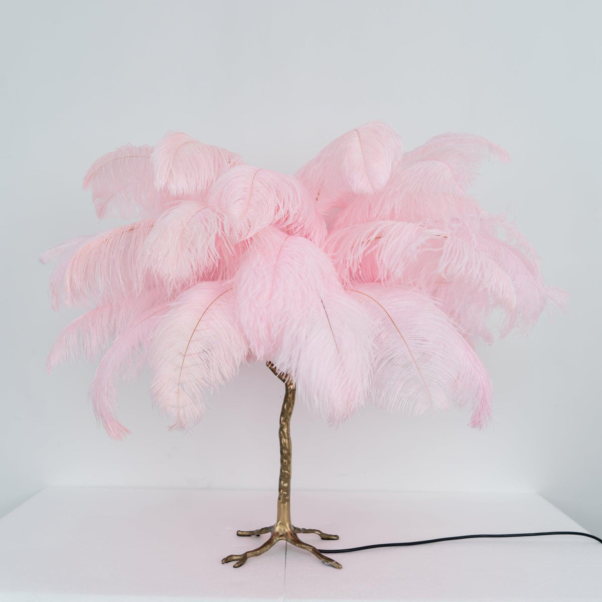 Ostrich Tischlampe aus Federn