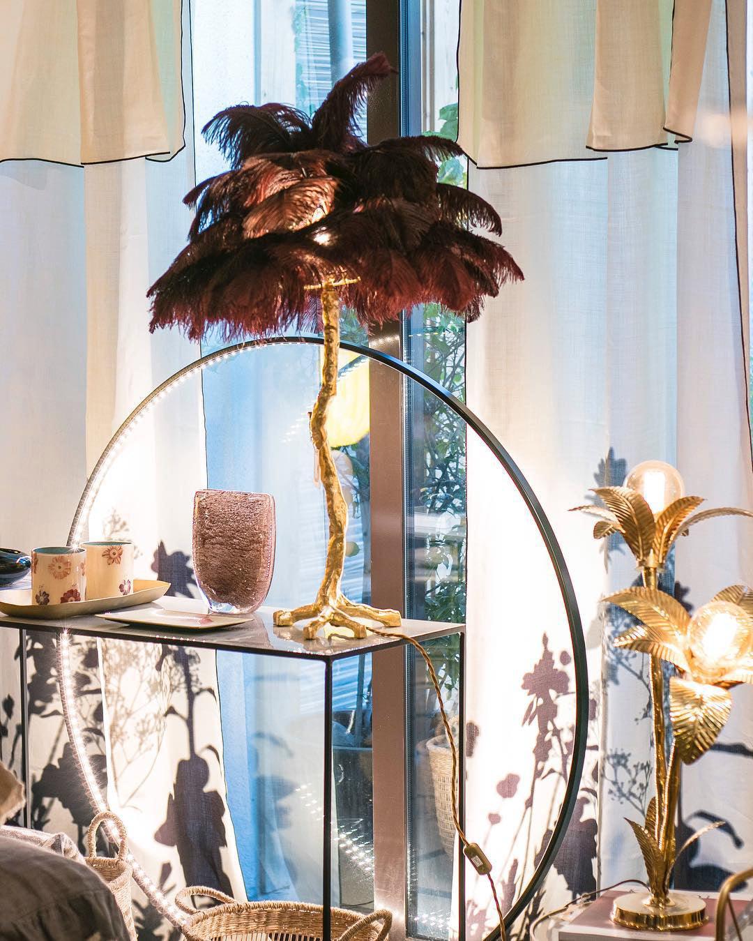 Ostrich Tischlampe aus Federn