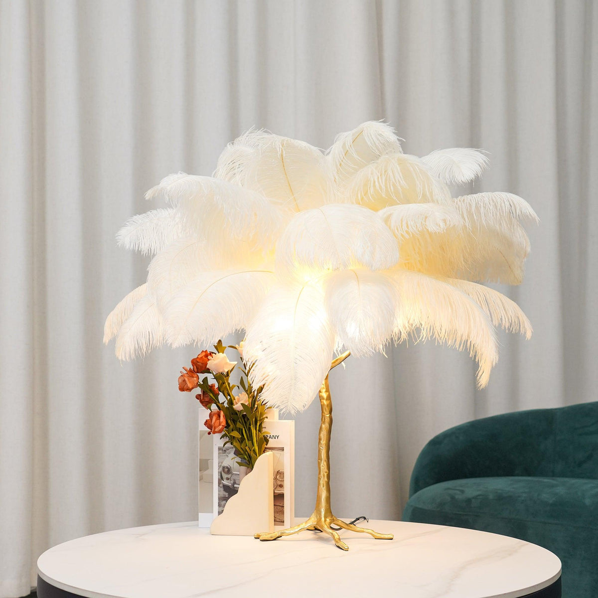 Ostrich Tischlampe aus Federn