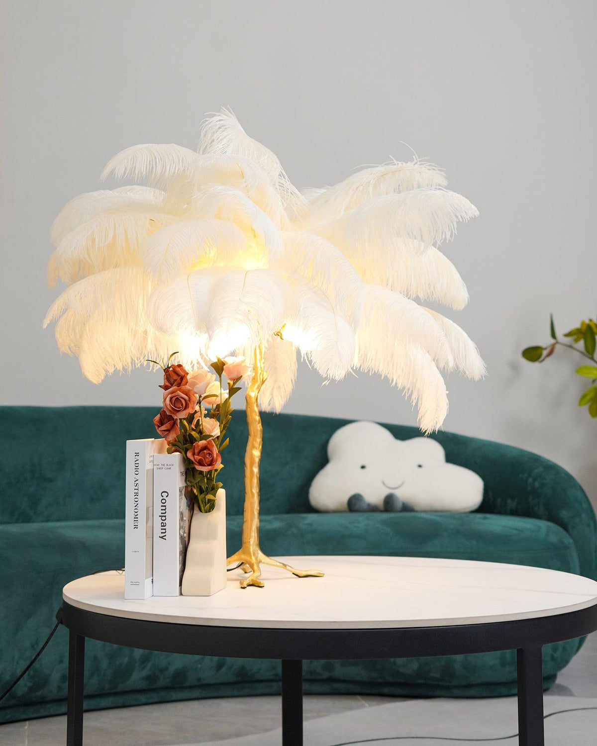 Ostrich Tischlampe aus Federn