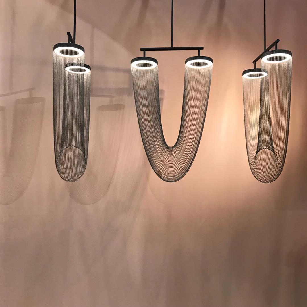 Apsht Pendelleuchte aus Kupferkette skulptural modern