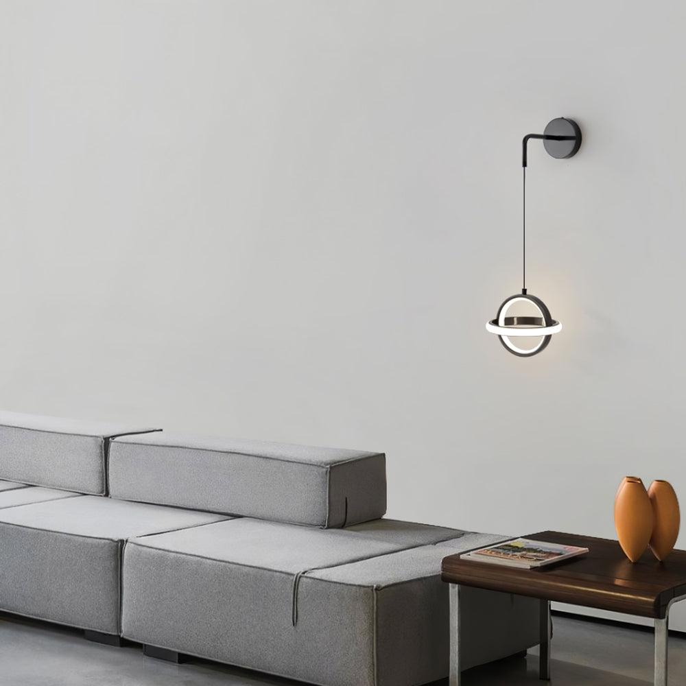 Vivianne zeitgenössische minimalistische ovale Messing-Wandleuchte