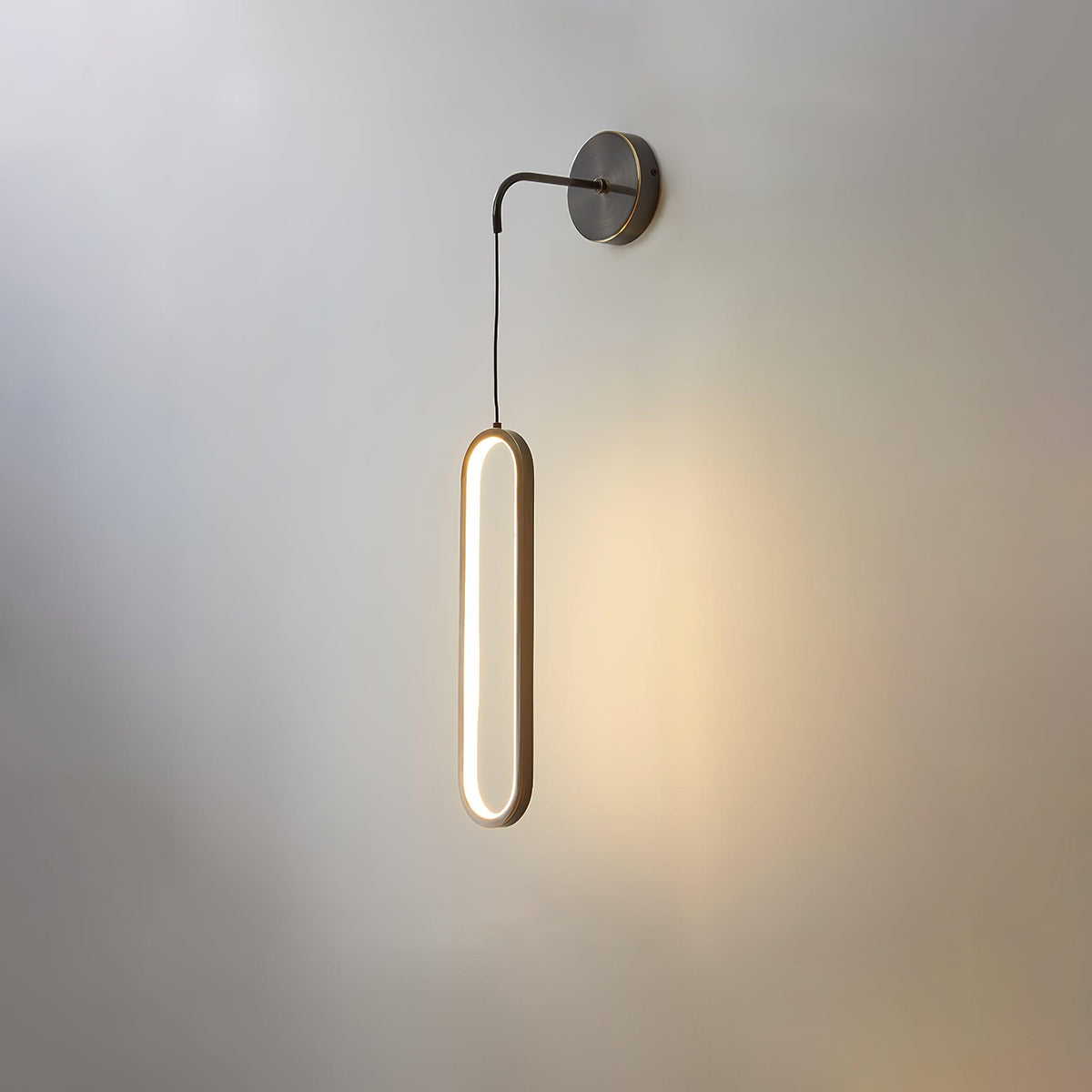 Solisenne Aven LED Messing Wandleuchte