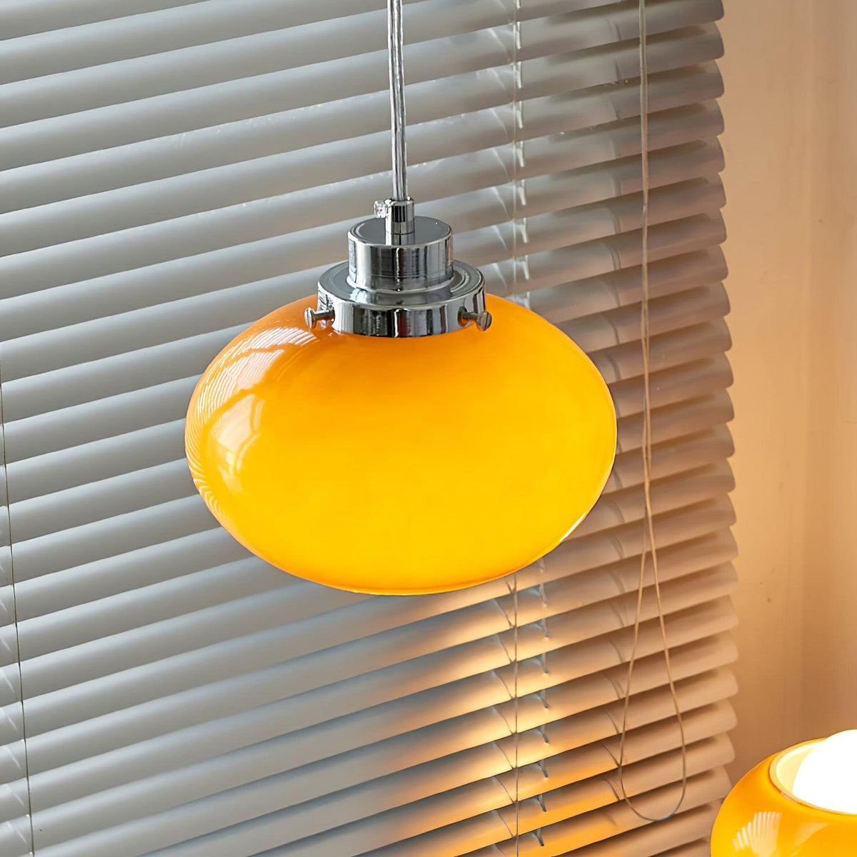 Tavira Pendelleuchte aus Glas im Retro-Stil
