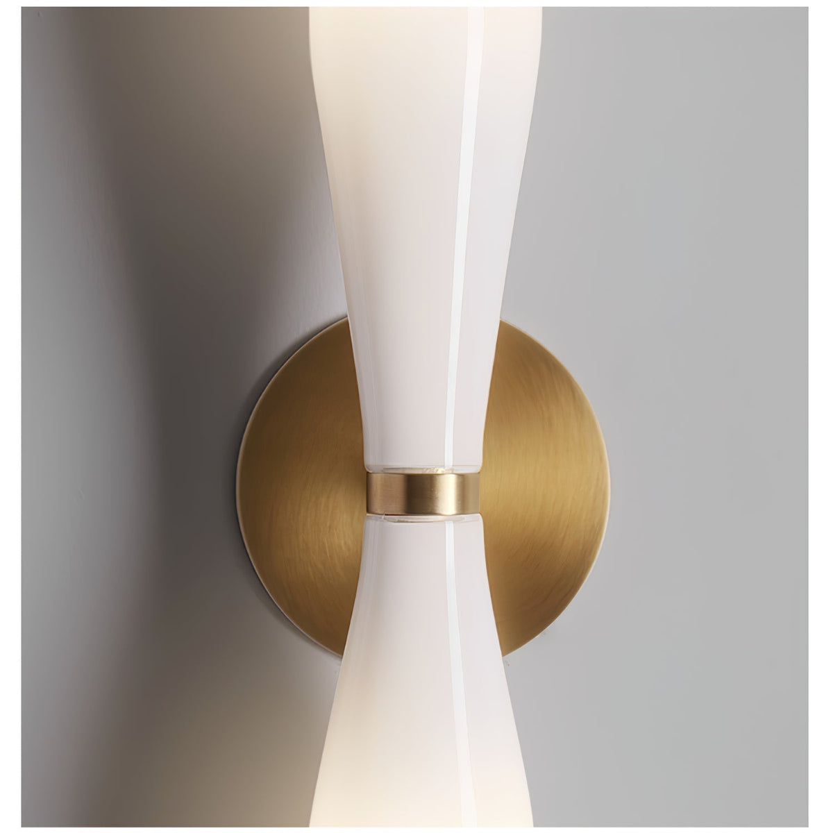 Torch moderne Wandleuchte aus Glas
