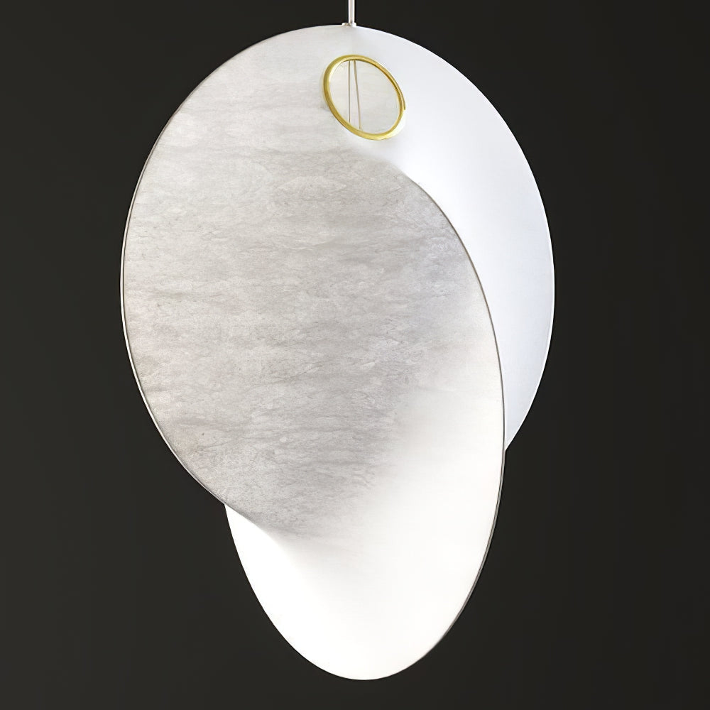 Ferivora Pendelleuchte aus Stahl mit künstlerischem Design