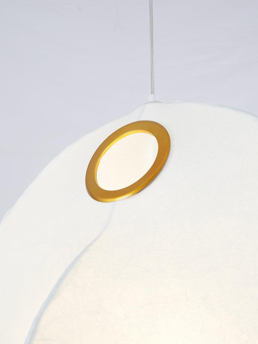 Ferivora Pendelleuchte aus Stahl mit künstlerischem Design