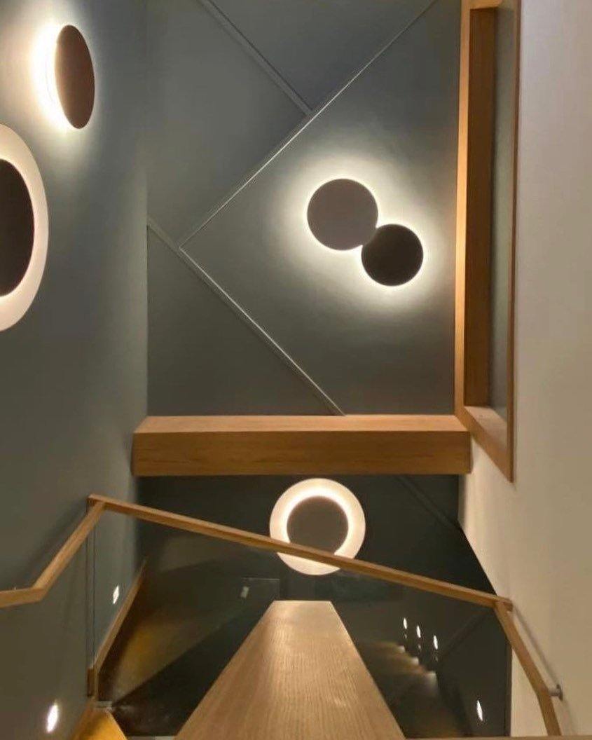 Arelis Geometrische Scheiben-Wandleuchte