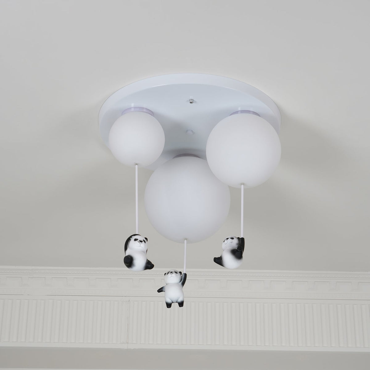 Yrath Elegance Panda-Glas-Deckenleuchte