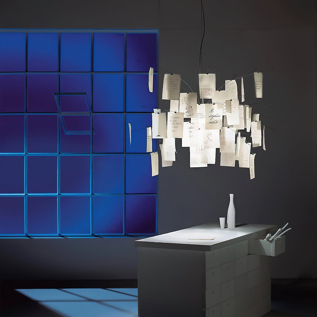 Lunerira Kronleuchter aus Papier – zeitgenössisches Design für das Wohnzimmer