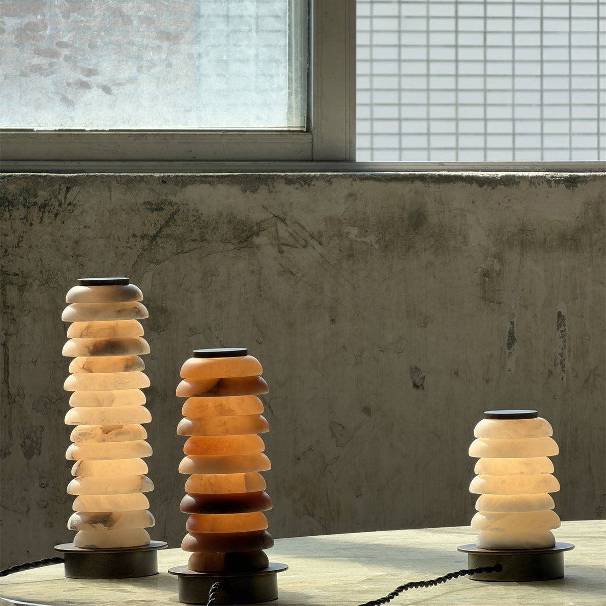 Albuira Alabaster-Tischleuchte