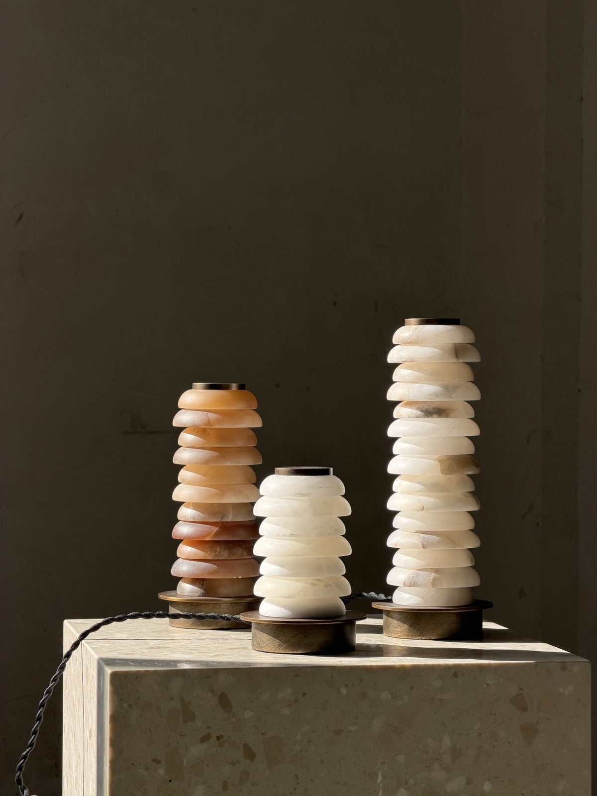 Albuira Alabaster-Tischleuchte