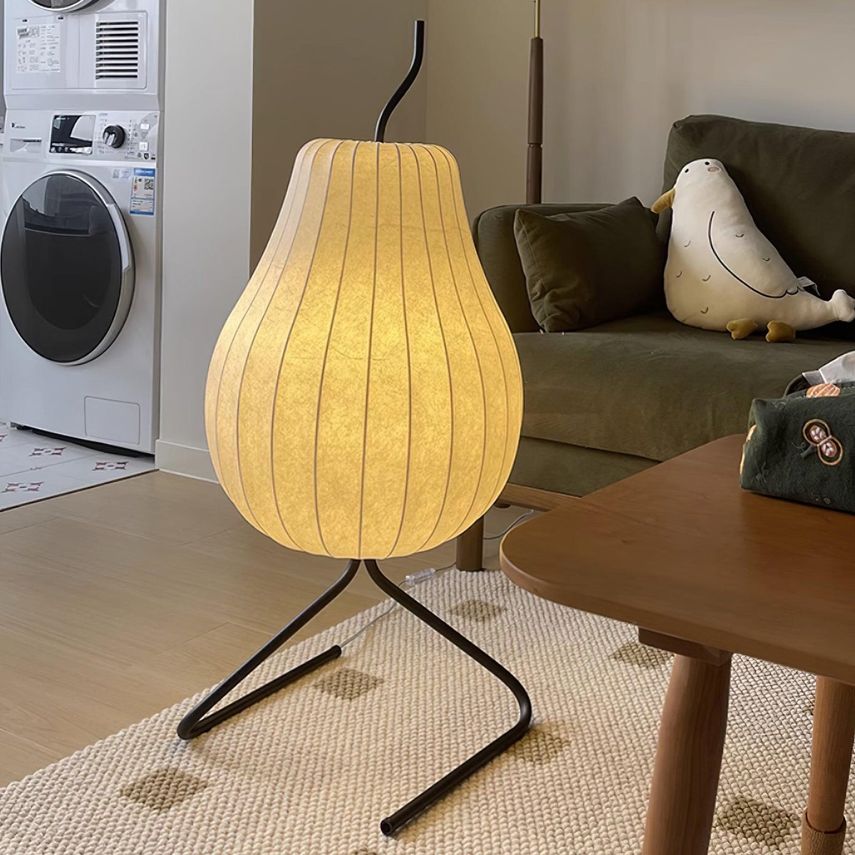 Calerielle Minimalistische Stehleuchte in Pear-Form