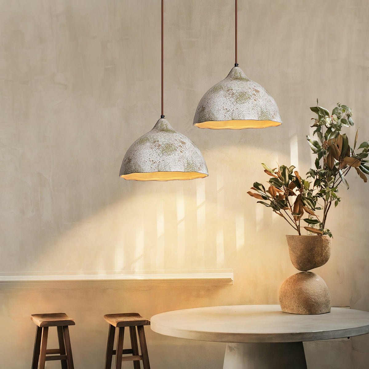 Moss Minimalistische Pendelleuchte aus Holz in Grau