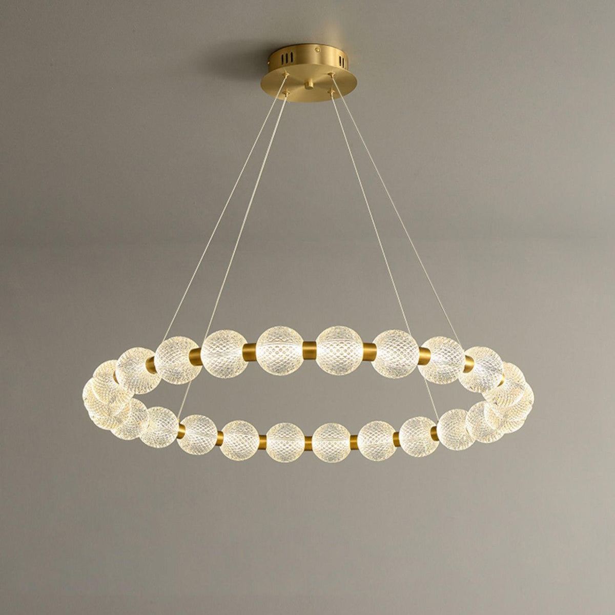 Soleena Kronleuchter Pearl Gold Ring Elegant