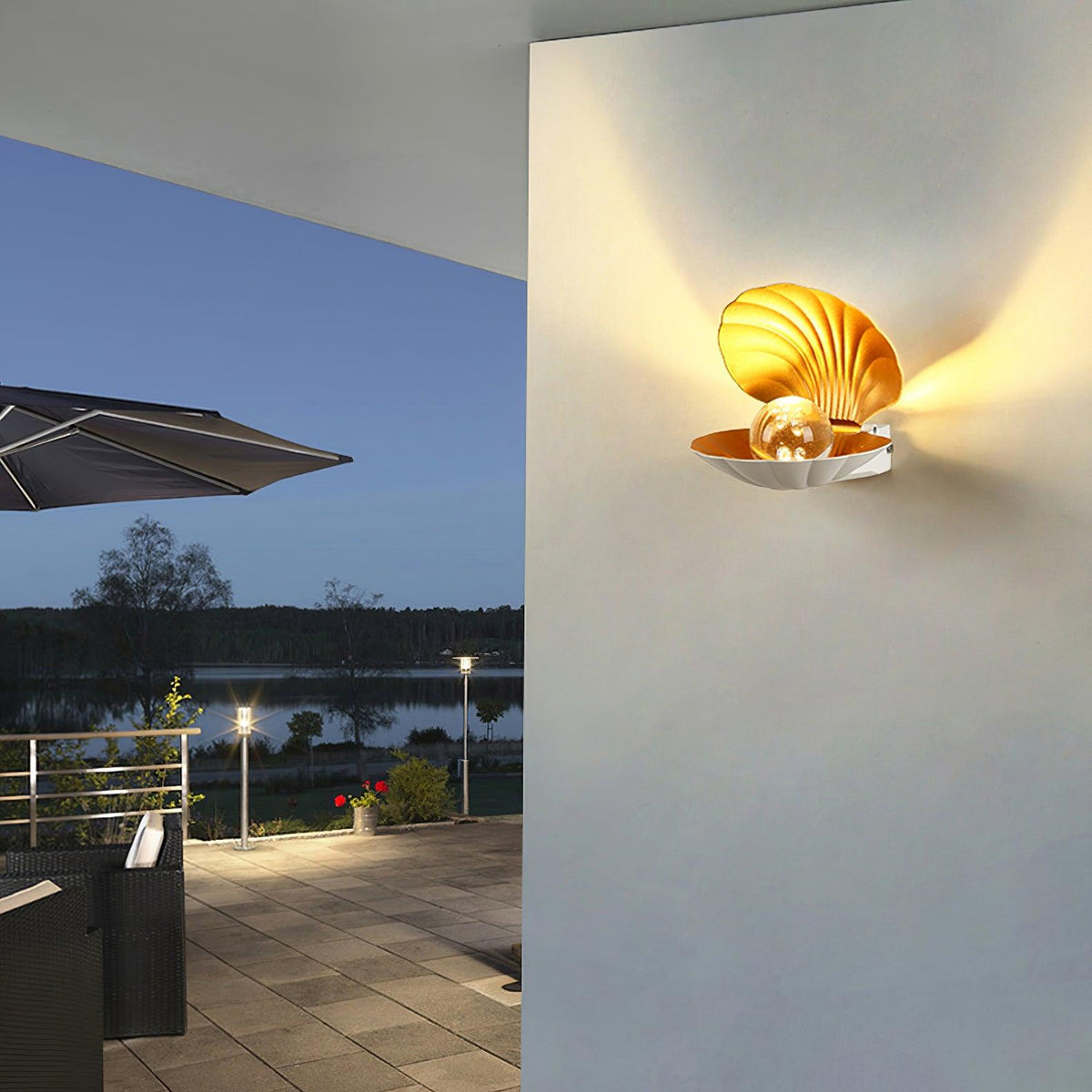 Lumieria Wandleuchte Pearl Clam
