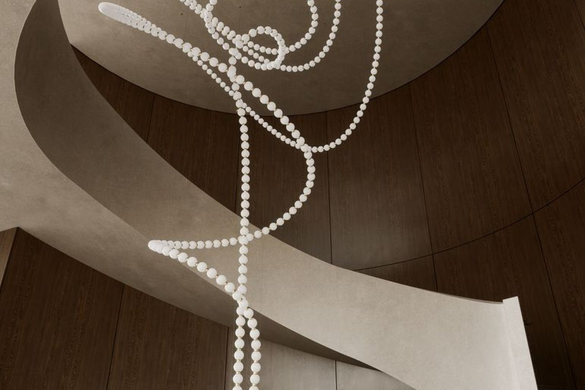 Pearl Symphony Grand Cascade anpassbarer Kronleuchter