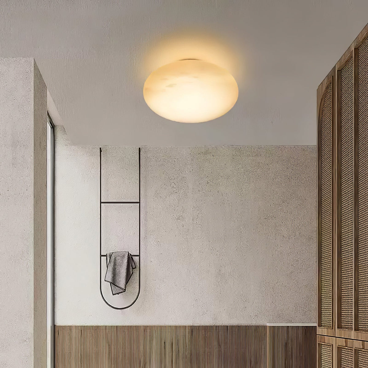 Eurthais Minimalistische Alabaster-Wandleuchte