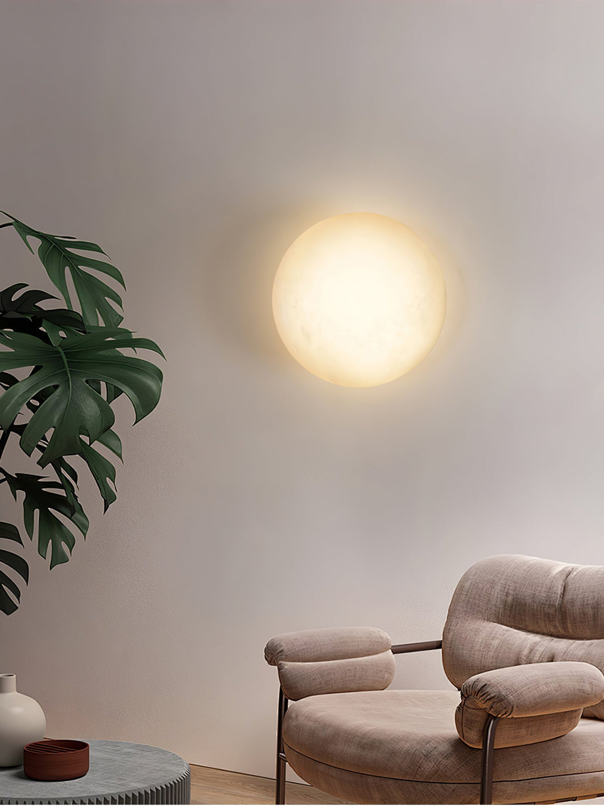 Eurthais Minimalistische Alabaster-Wandleuchte