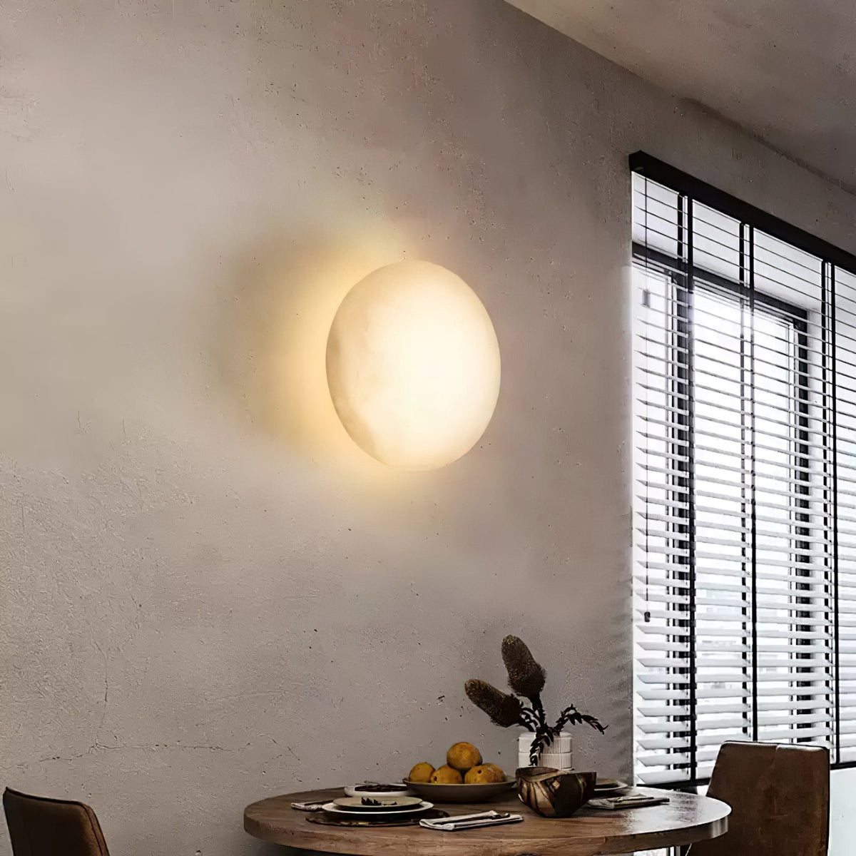 Eurthais Minimalistische Alabaster-Wandleuchte