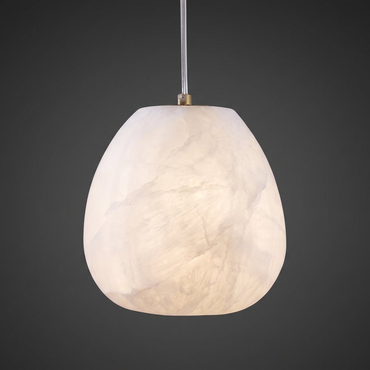 Nivisaya Pendelleuchte in Kieselsteinform aus Alabaster