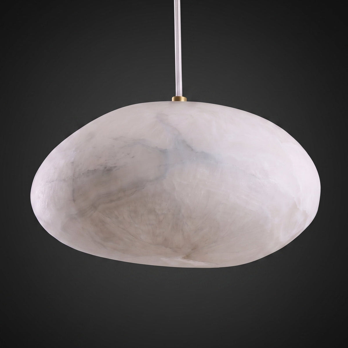 Nivisaya Pendelleuchte in Kieselsteinform aus Alabaster