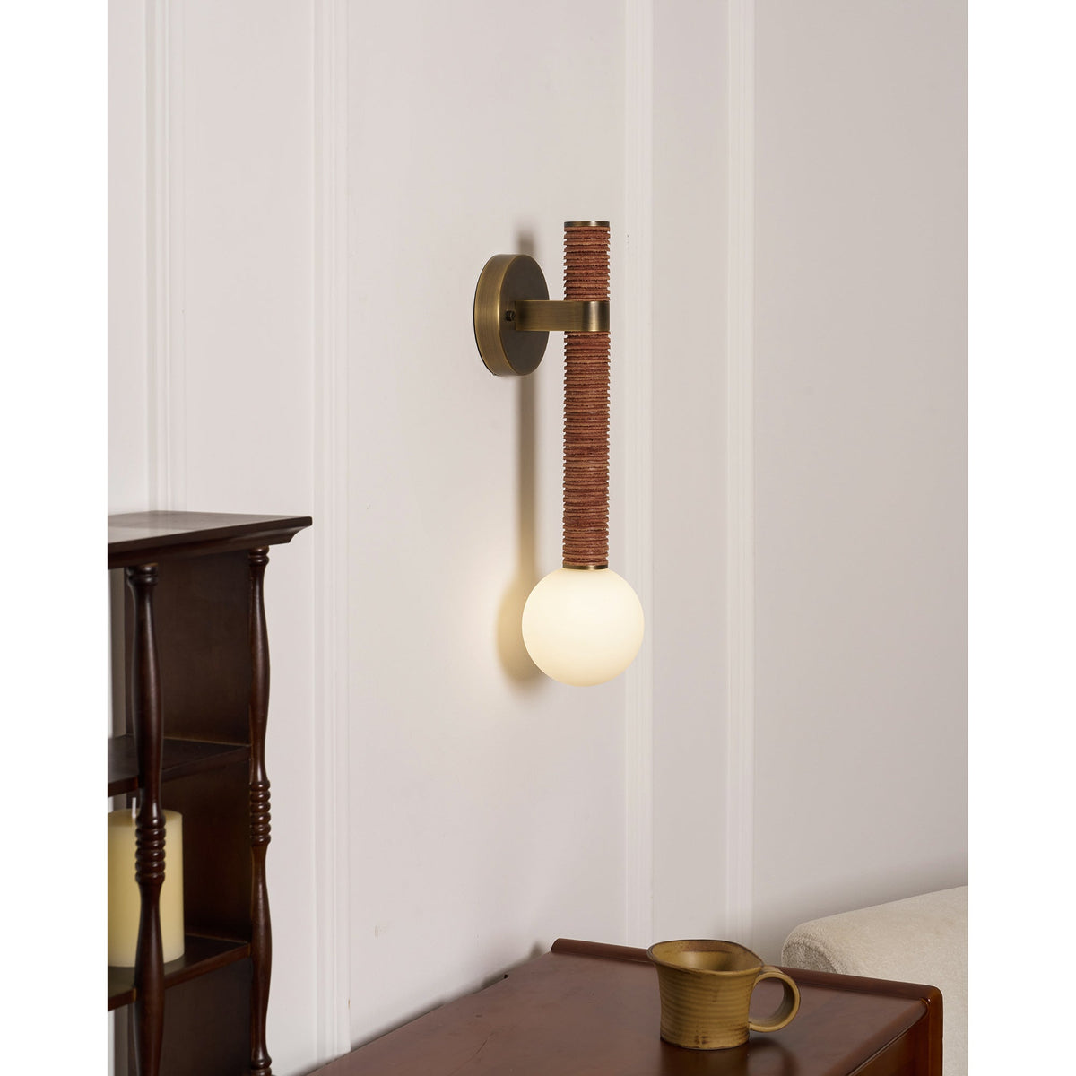 Cordelia Wandleuchte Antique Brass & Braun