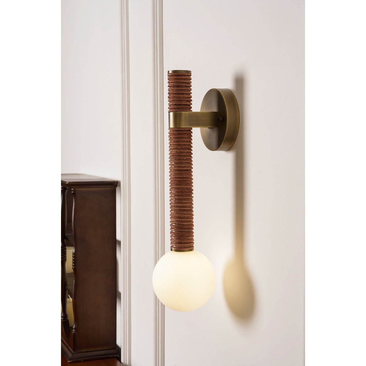 Cordelia Wandleuchte Antique Brass & Braun