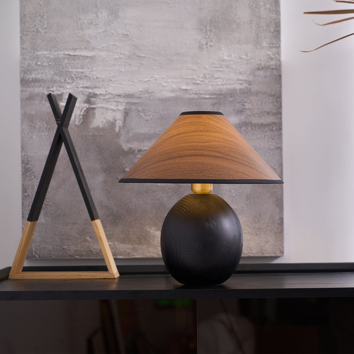 Calenena Tischleuchte Kegelorganisch Modern Schlafzimmer | Cielum