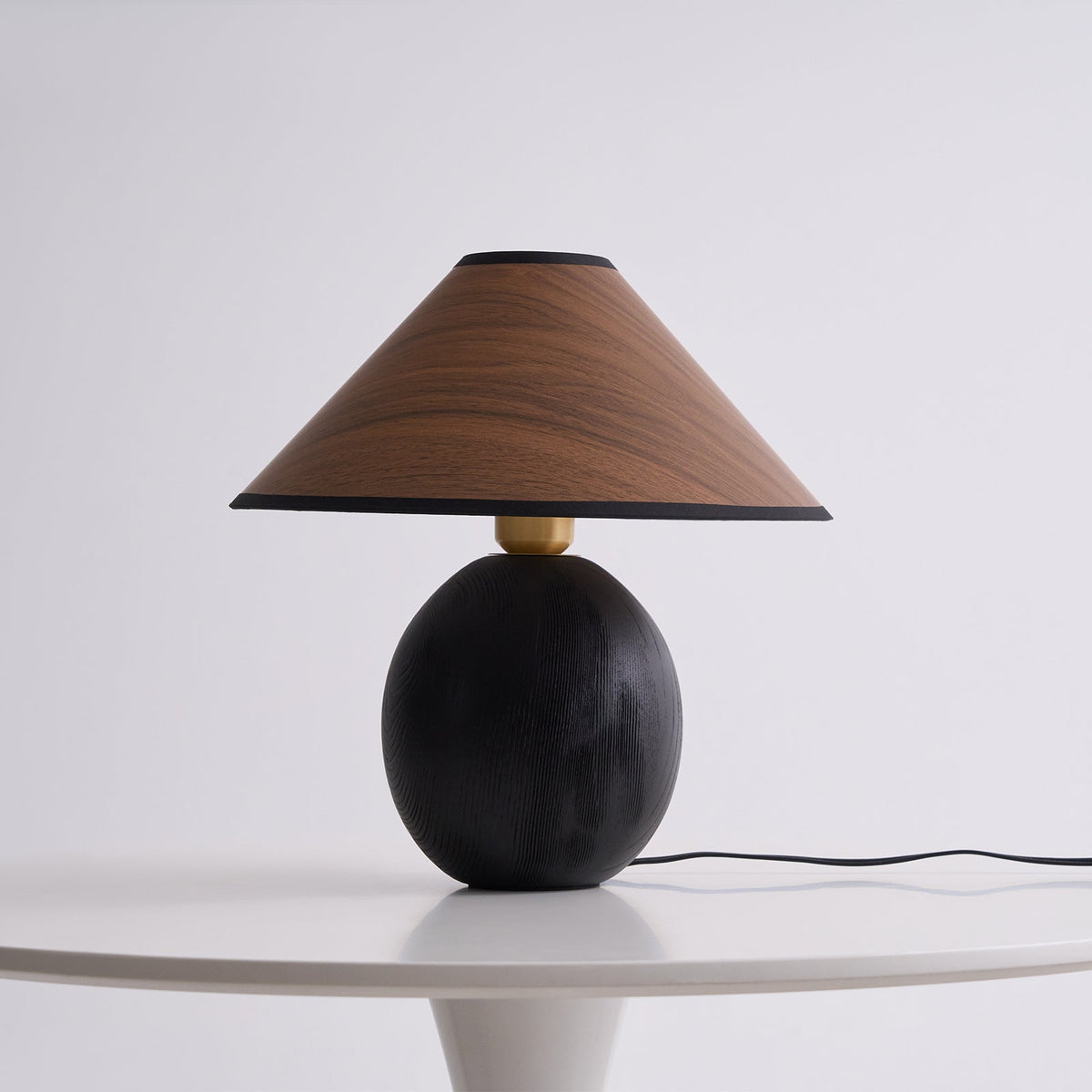 Calenena Tischleuchte Kegelorganisch Modern Schlafzimmer | Cielum
