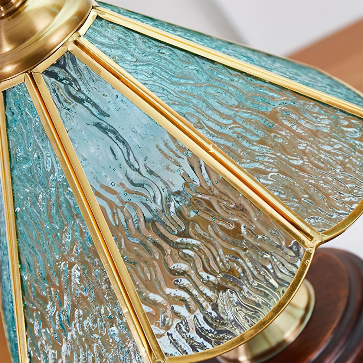 Avenereria Tischleuchte