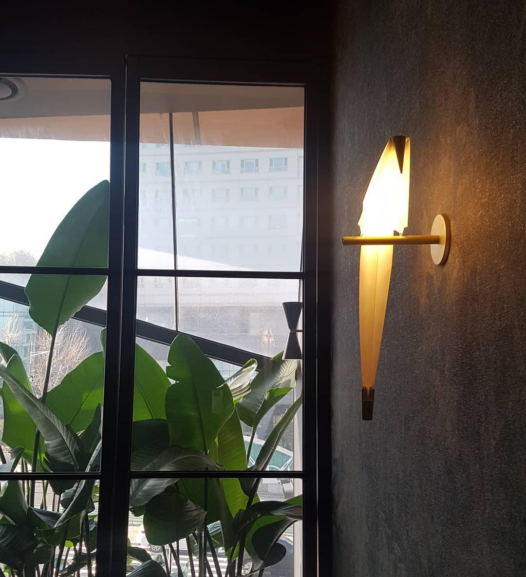 Noreraria Premium zeitgenössische Wandleuchte Serenity