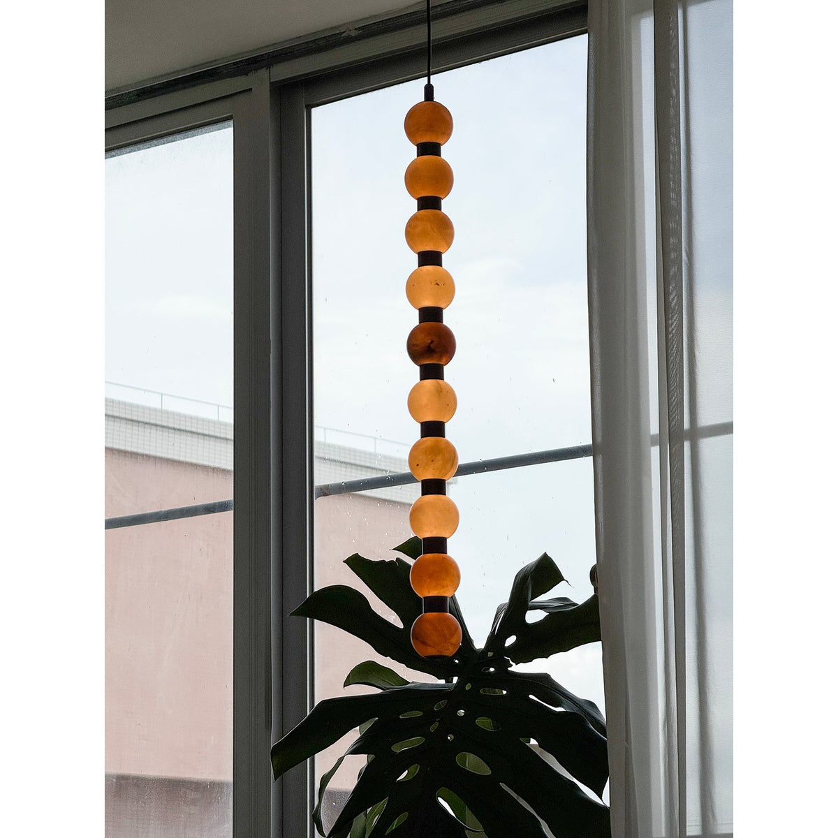 Loxford Alabaster-Pendelleuchte