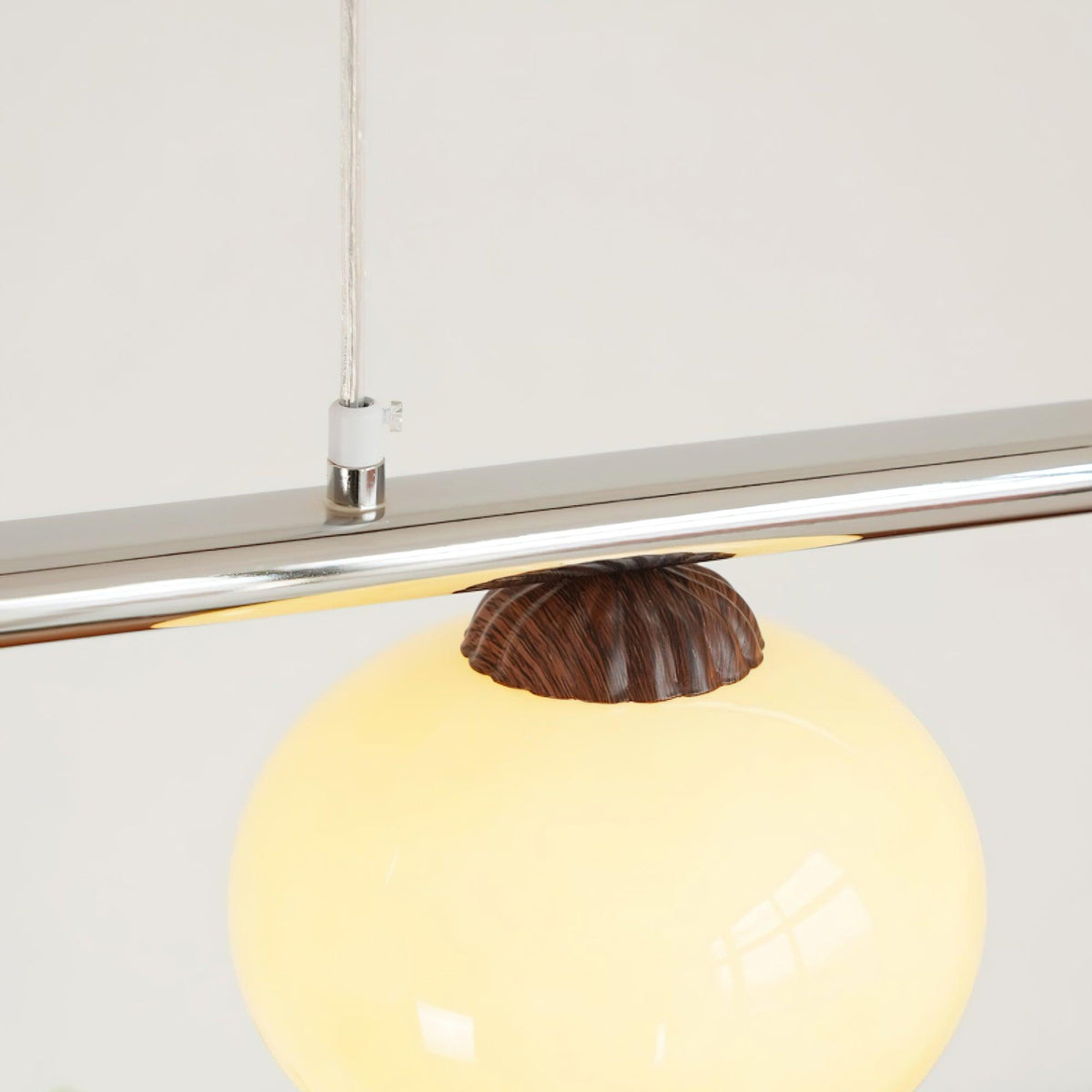 Eixu Kronleuchter linearer Lampenschirm aus Glas in Persimmon