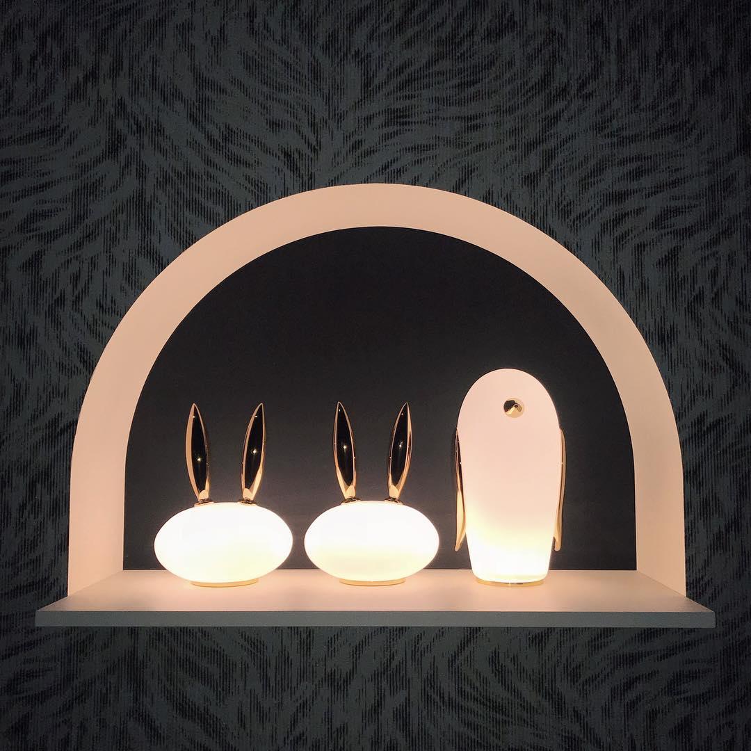 Marvelian Tischlampe in whimsischer Form