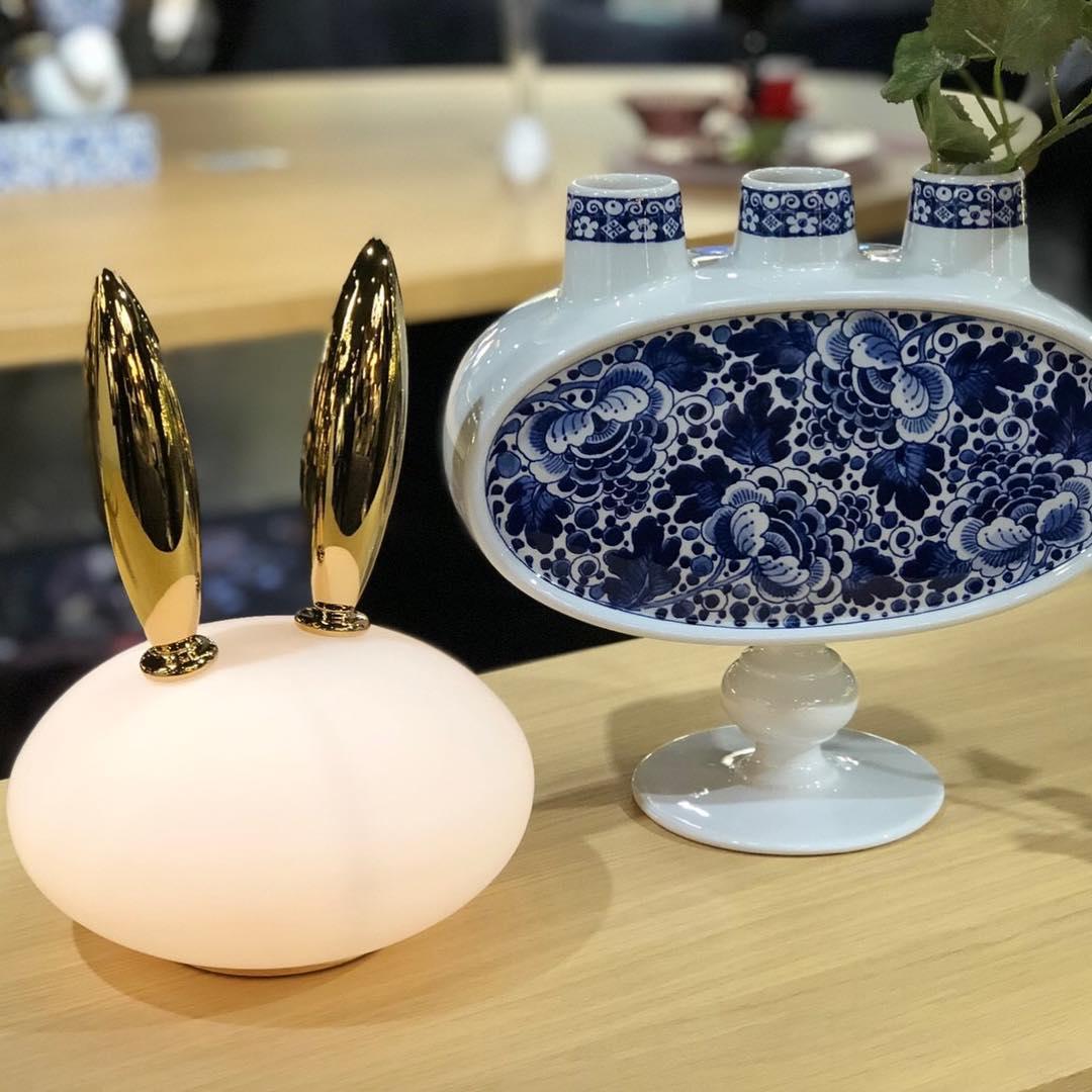 Marvelian Tischlampe in whimsischer Form