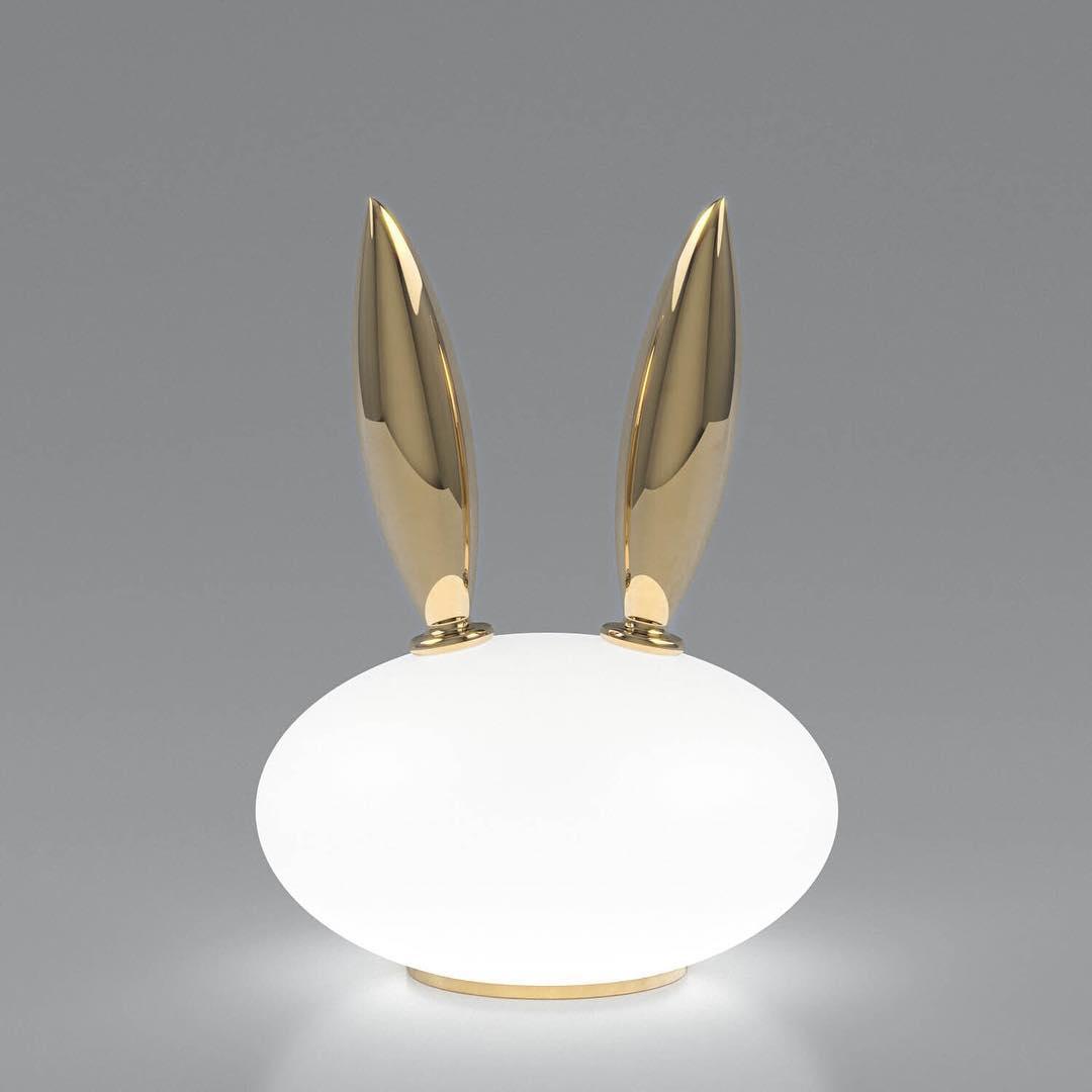 Marvelian Tischlampe in whimsischer Form