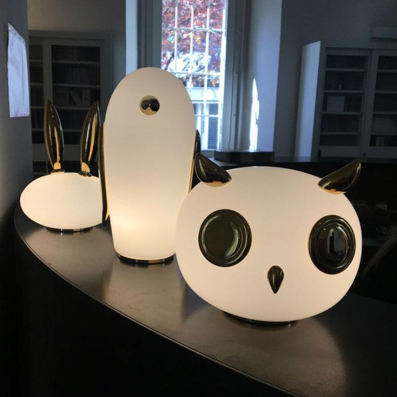 Marvelian Tischlampe in whimsischer Form