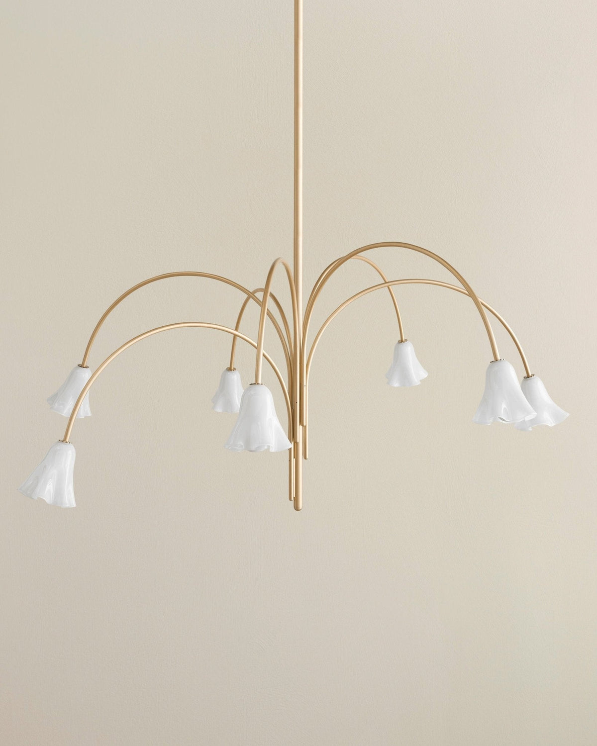 Lioreriel Kronleuchter Blossom Petal aus Glas mit geschwungenen Armen