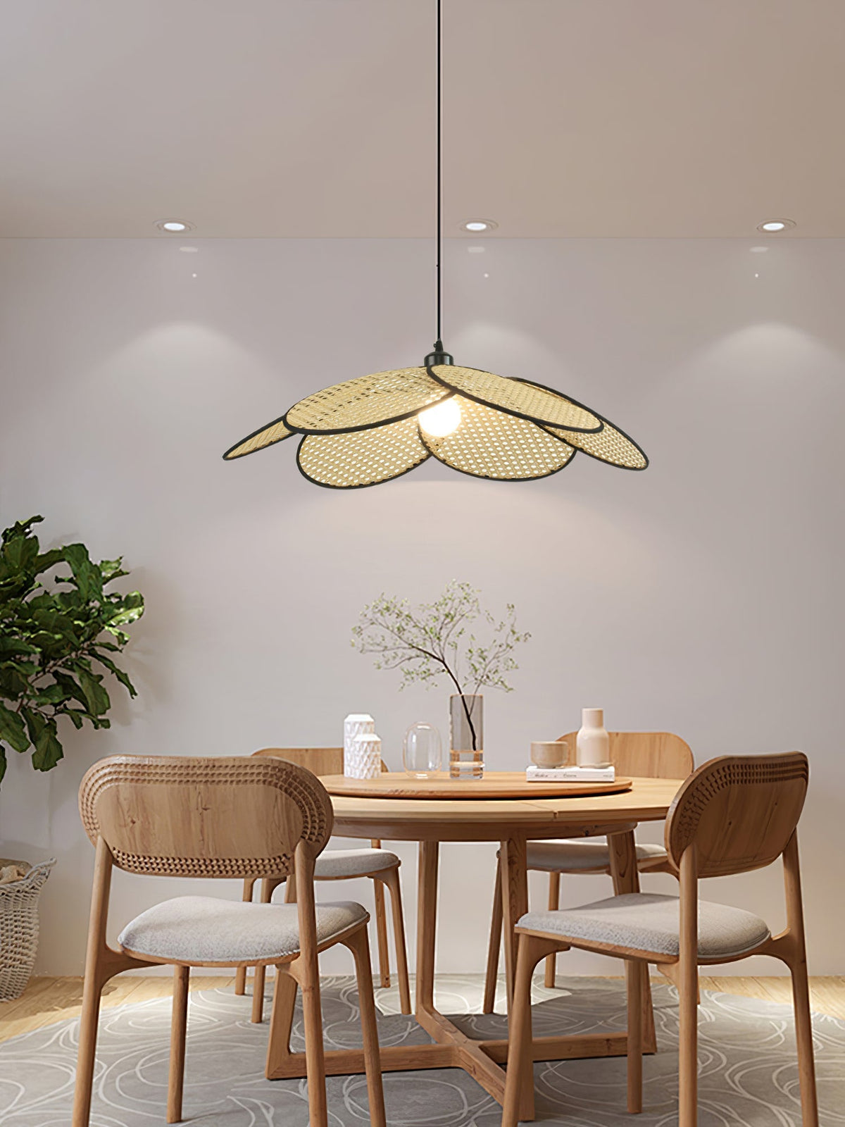 Vemarora Premium Elegance Petals Rattan-Stoff-Pendelleuchte