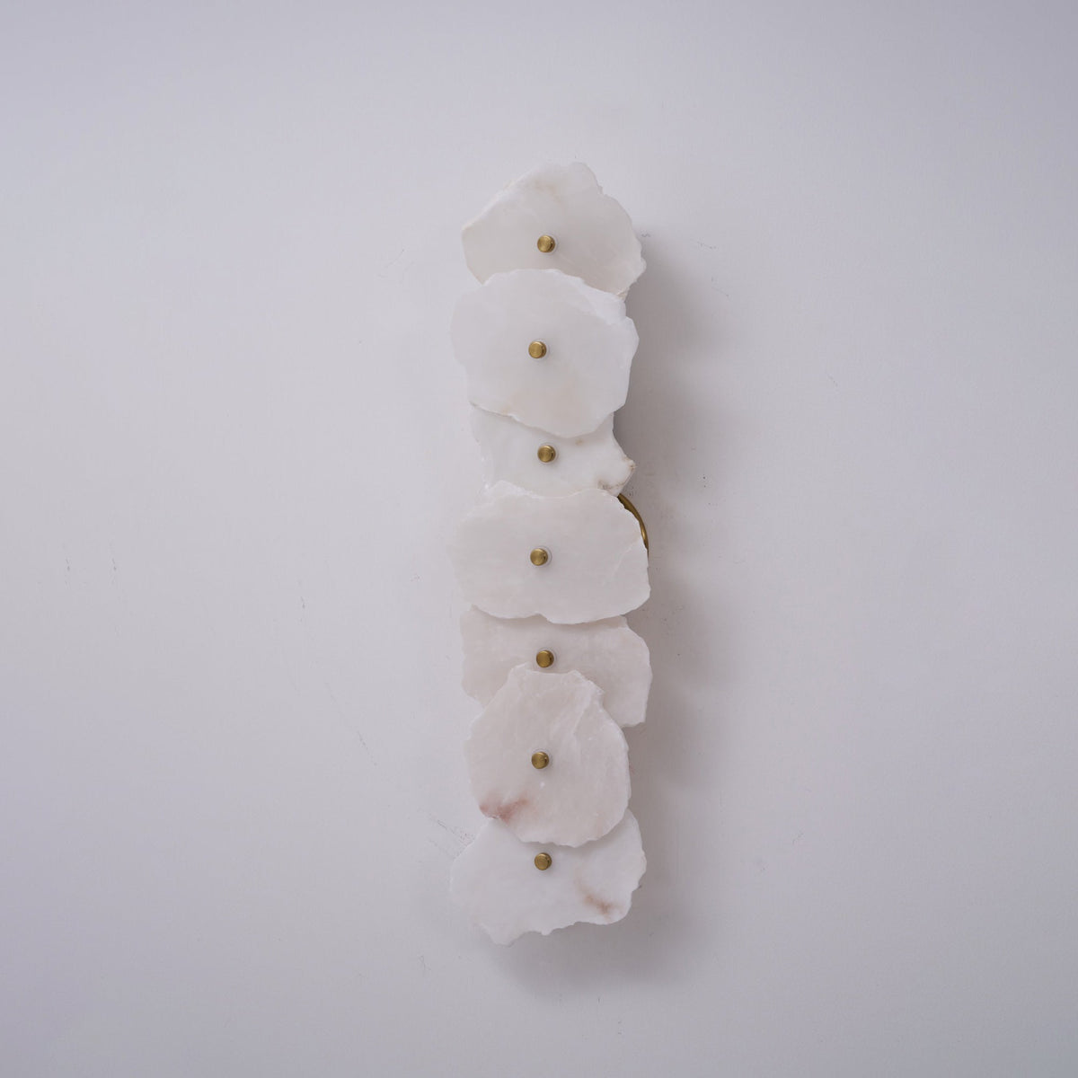 Alaeila Blumen-Cluster Alabaster-Wandleuchte