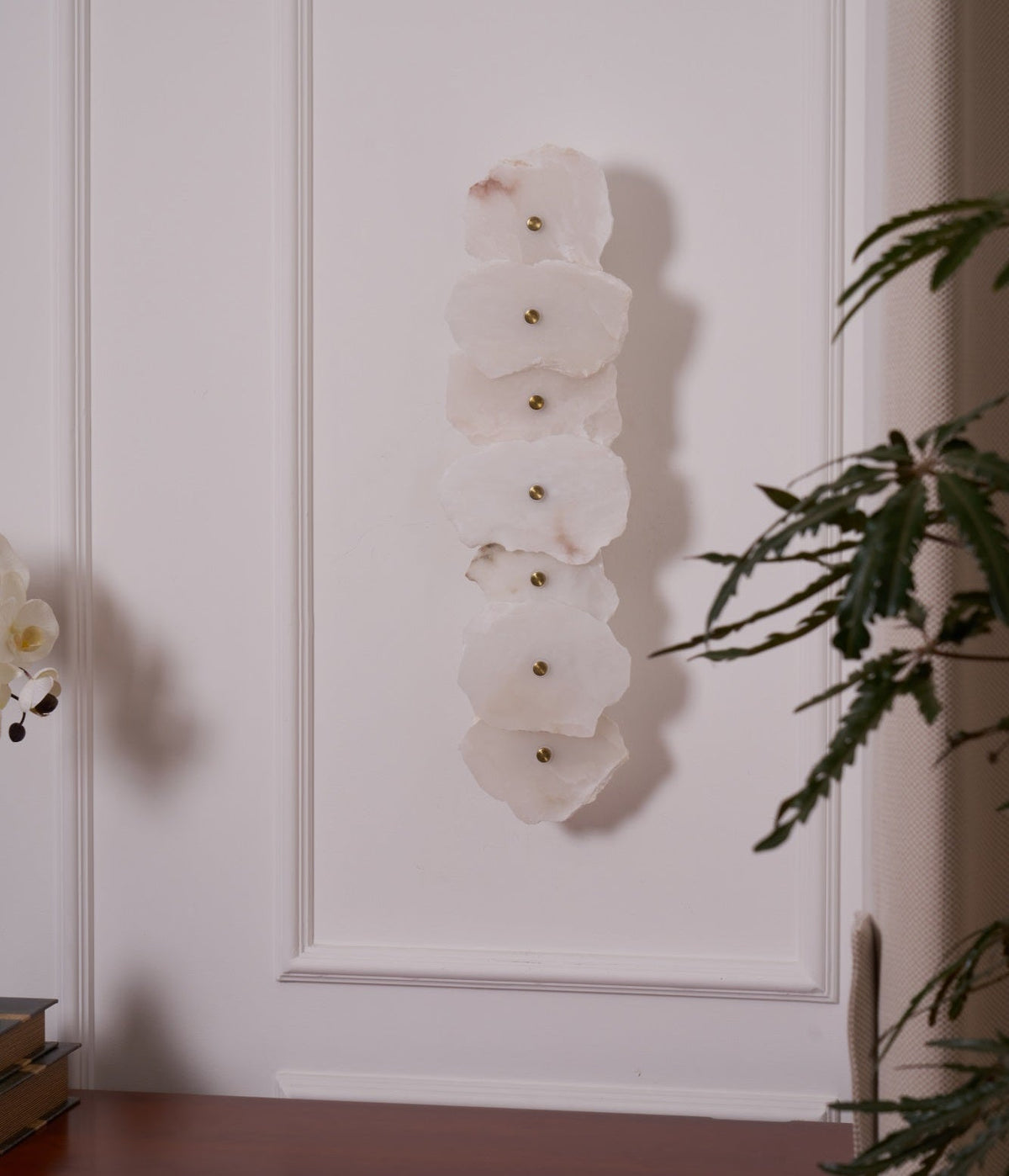 Alaeila Blumen-Cluster Alabaster-Wandleuchte