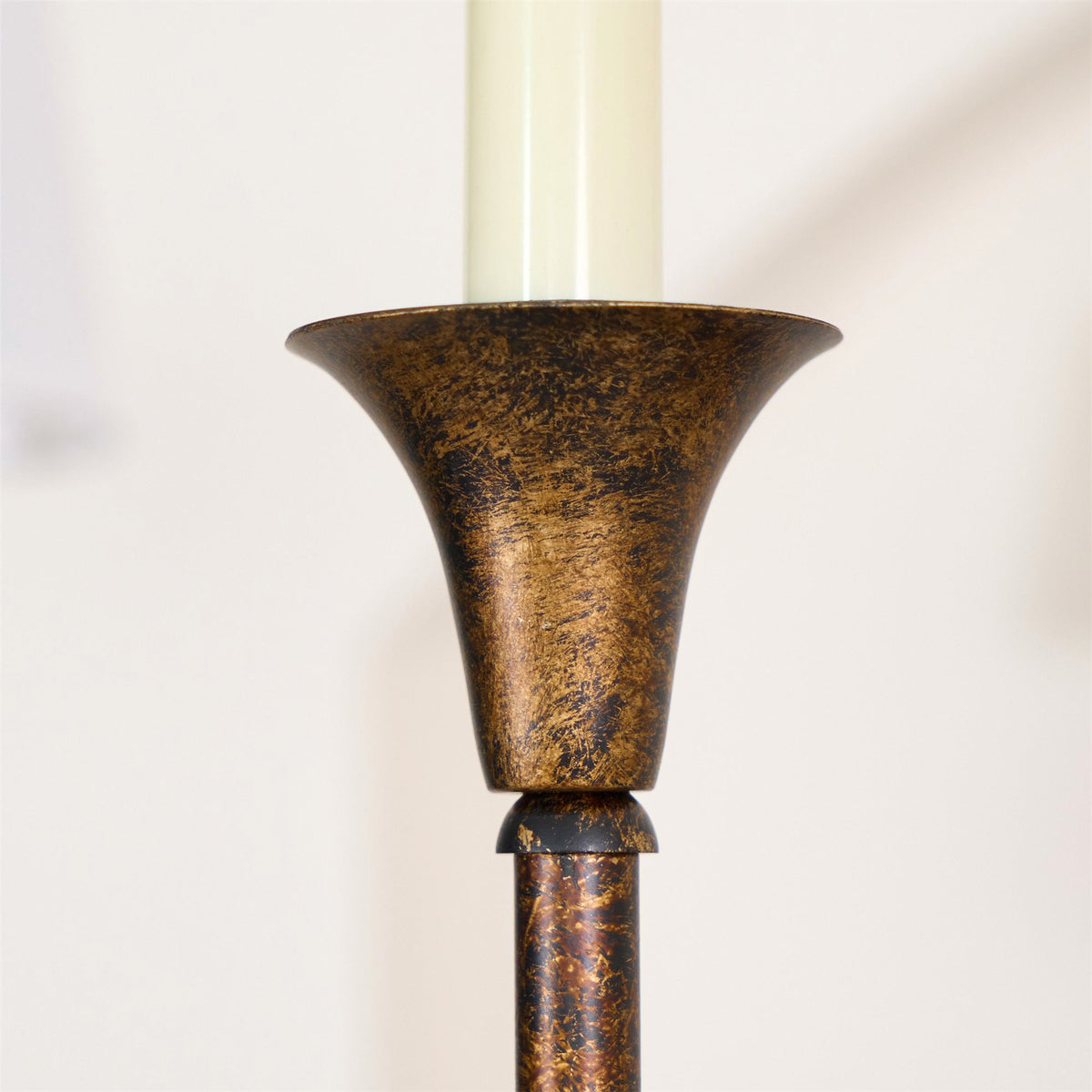 Arthaila Vintage Industrial Grande Stoff-Kronleuchter
