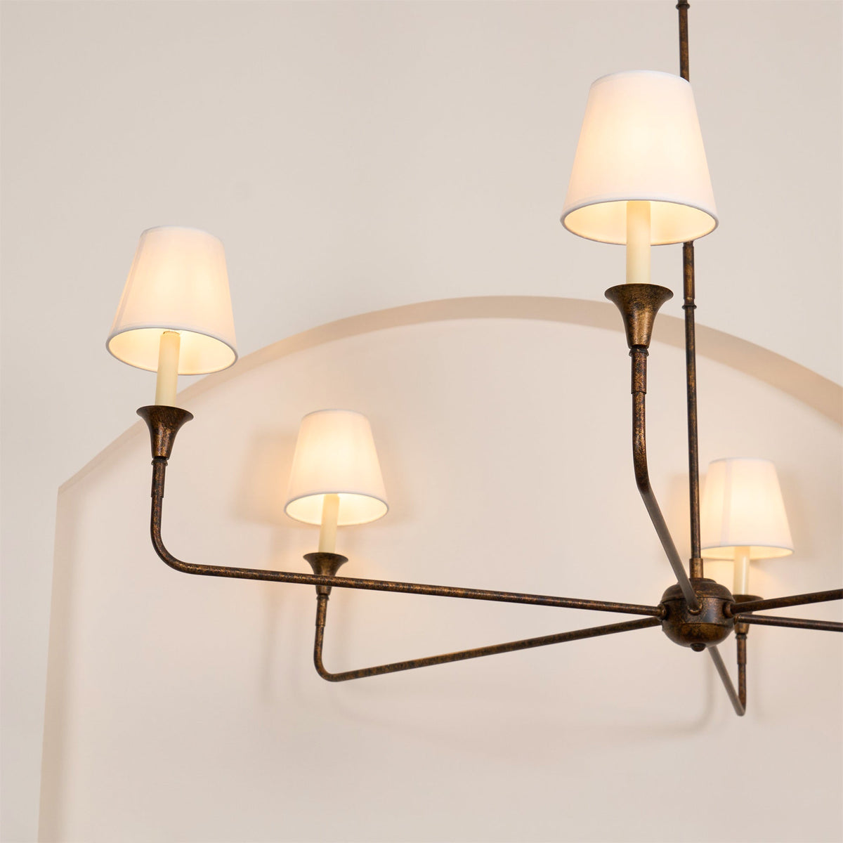 Arthaila Vintage Industrial Grande Stoff-Kronleuchter