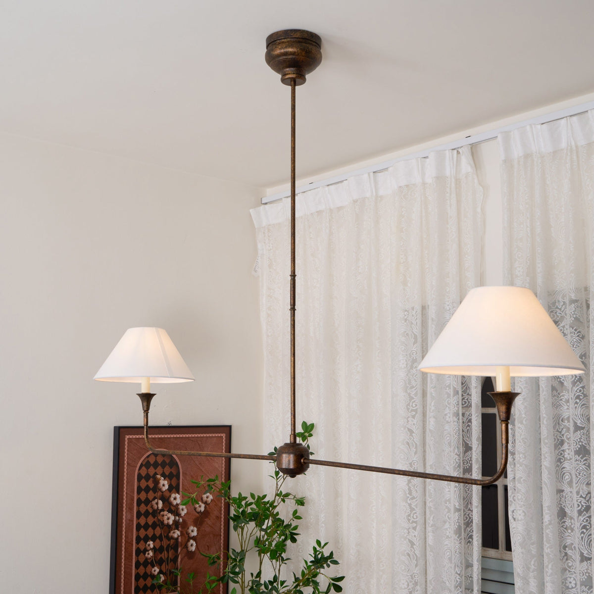 Norli Moderner linearer LED-Kronleuchter aus Metall